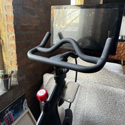 Peloton Bike Like New 