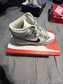 Nike Dunk Hi