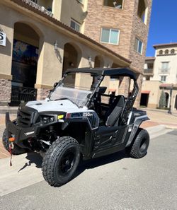 Hisun 250cc UTV Side by