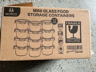 Mcirco mini glass containers