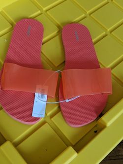 Old Navy slides sandals flip flops size 11 coral red orange NWT OTHER SIZES/COLORS AVAILABLE, MESSAGE W ?