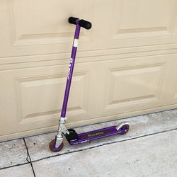 Scooter "Razor A" for kids 5-7 years old. 