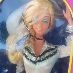 VINTAGE WESTERN BARBIE DOLL