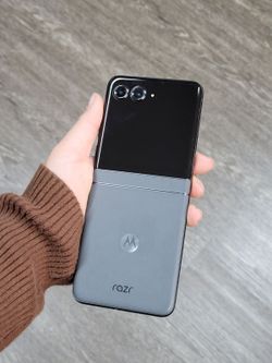 Motorola - razr 6.9" 2024 256GB (Unlocked) Fair Koala Gray