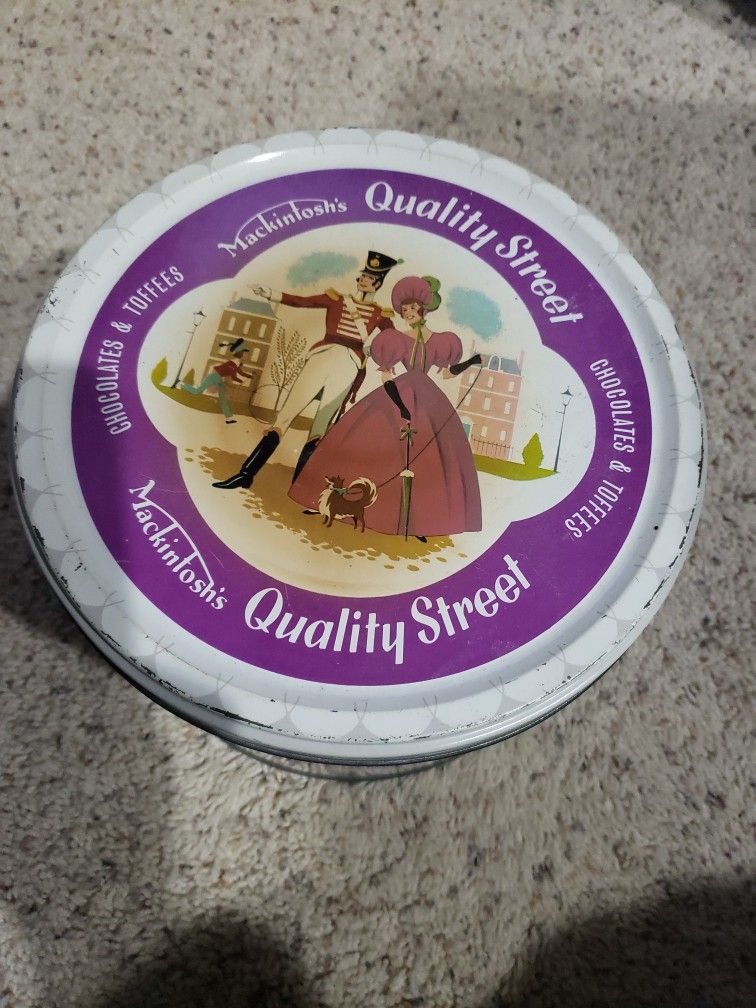 Macintosh's English Chocolates And Toffees Tin