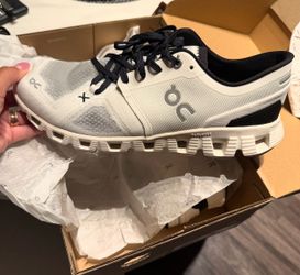 On Cloud X3 Unisex 9.5M/11W