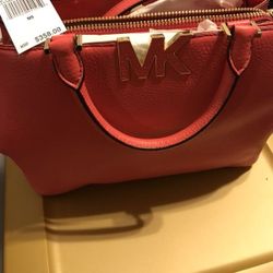 BRAND NEW MICHAEL KORS LEATHER SATCHEL