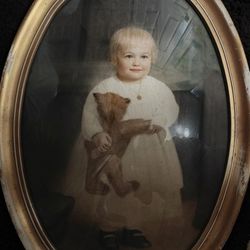 antique convex oval portrait (Over 100 Years Old)