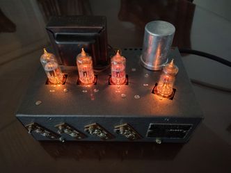 Tube RF Distribution Amplifier