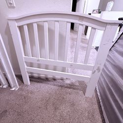 Twin Bed Frame & Mattress 