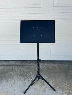 AMADA Adjustable Projector Stand Tripod
