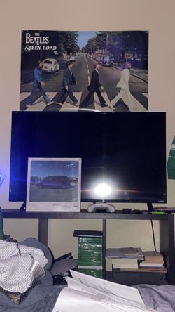 TV, Monitor, and Xbox 1