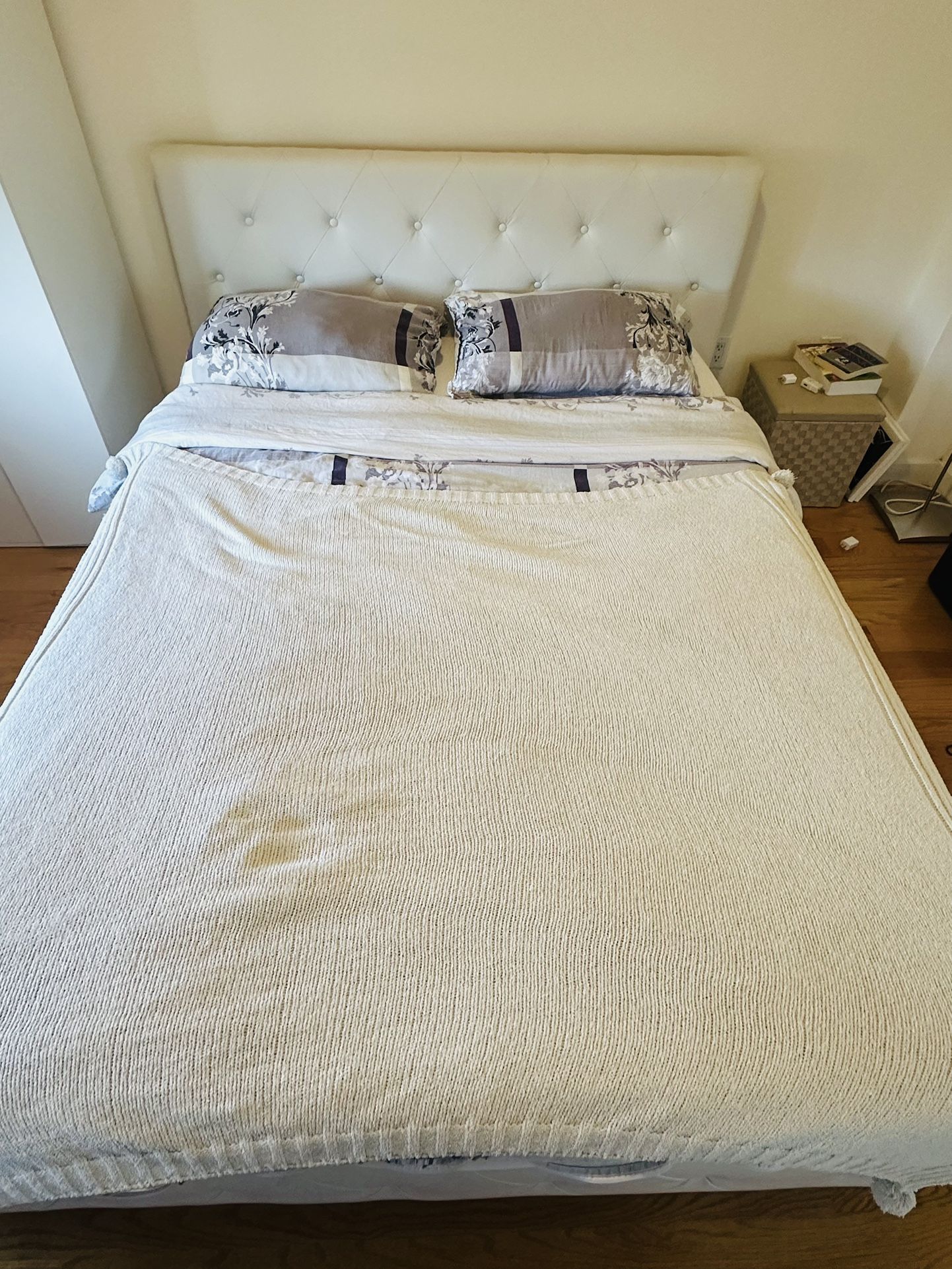 Bed With A Fax Bed Frame