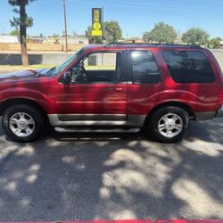 2003 Ford Explorer Sport