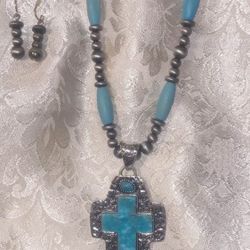 Costume Western Style Necklace 