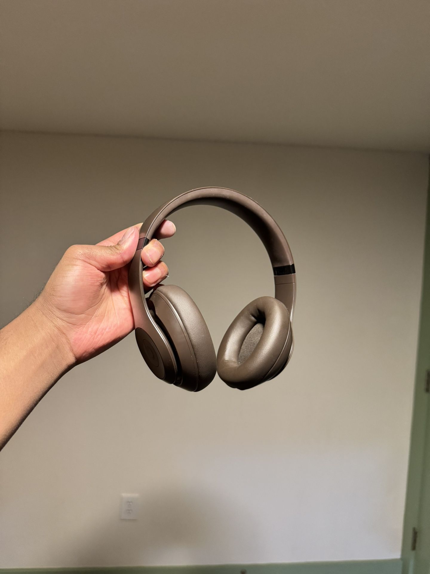 Beats Studio Pro 2