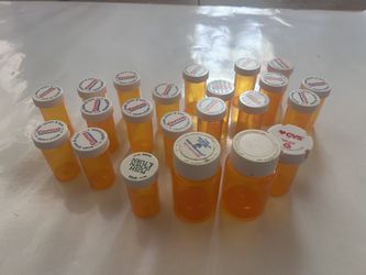 25 Plastic Medicine Pill Bottles with Child Resistant Caps - Push Down and Turn - Prescription Vial, Medicine Container, Pill Cases DiDifferent Sizes 