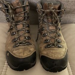 Women’s Hiking Boots 