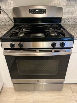 GE Gas Stove