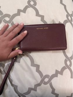 Michael Kors Wrislet/wallet