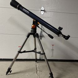  Celestron AstroMaster 70 AZ Refractor Telescope