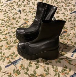 Set of 2 pairs