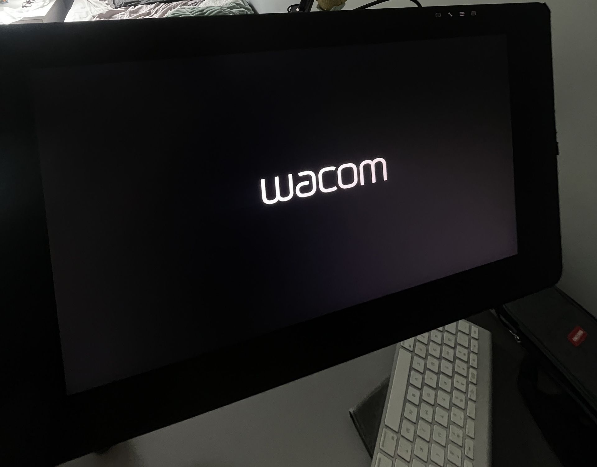 Wacom Cintiq Pro 24 With Flex Arm