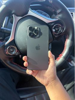 iPhone 15 Pro Max 128 GB UNLOCKED