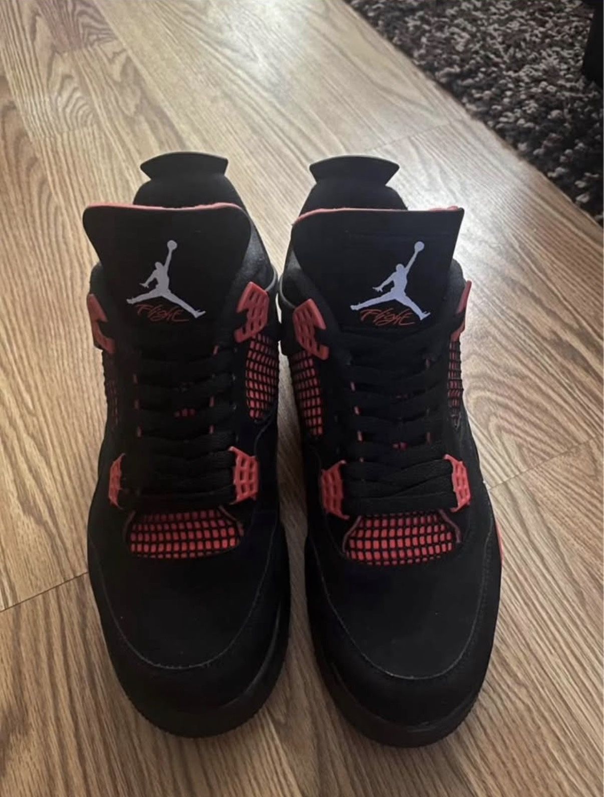 Jordan 4 Size 12 (Red Thunders)