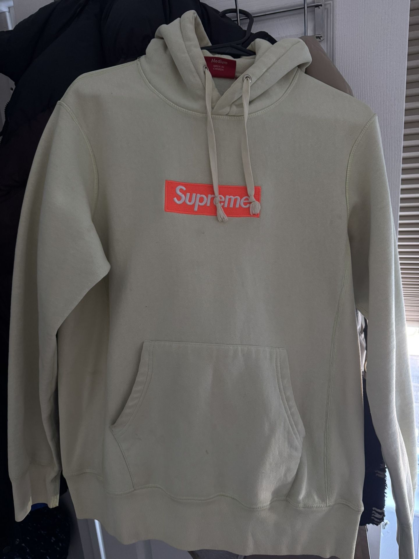 Supreme Hoodie