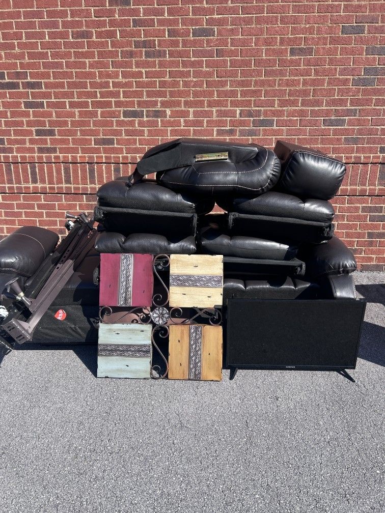 Livingroom Set Forsale