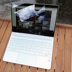 HP Spectre X360 13.3" Convertible laptop Tablet i7-7500U 2.7GHz 8GB RAM 256GB SSD