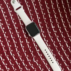 Series 9 Apple Watch Pink