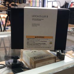 Leica D Lux  8 Camera 