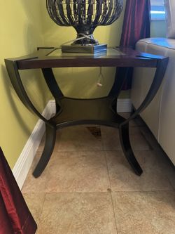 1 End table