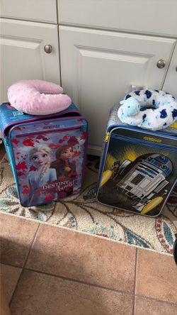 Kids suitcases with neck pillows