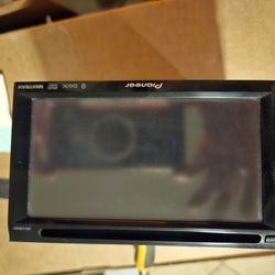 Pioneer  Double-Din  