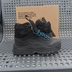 Nike ACG GAIADOME GORE TEX BOOTS