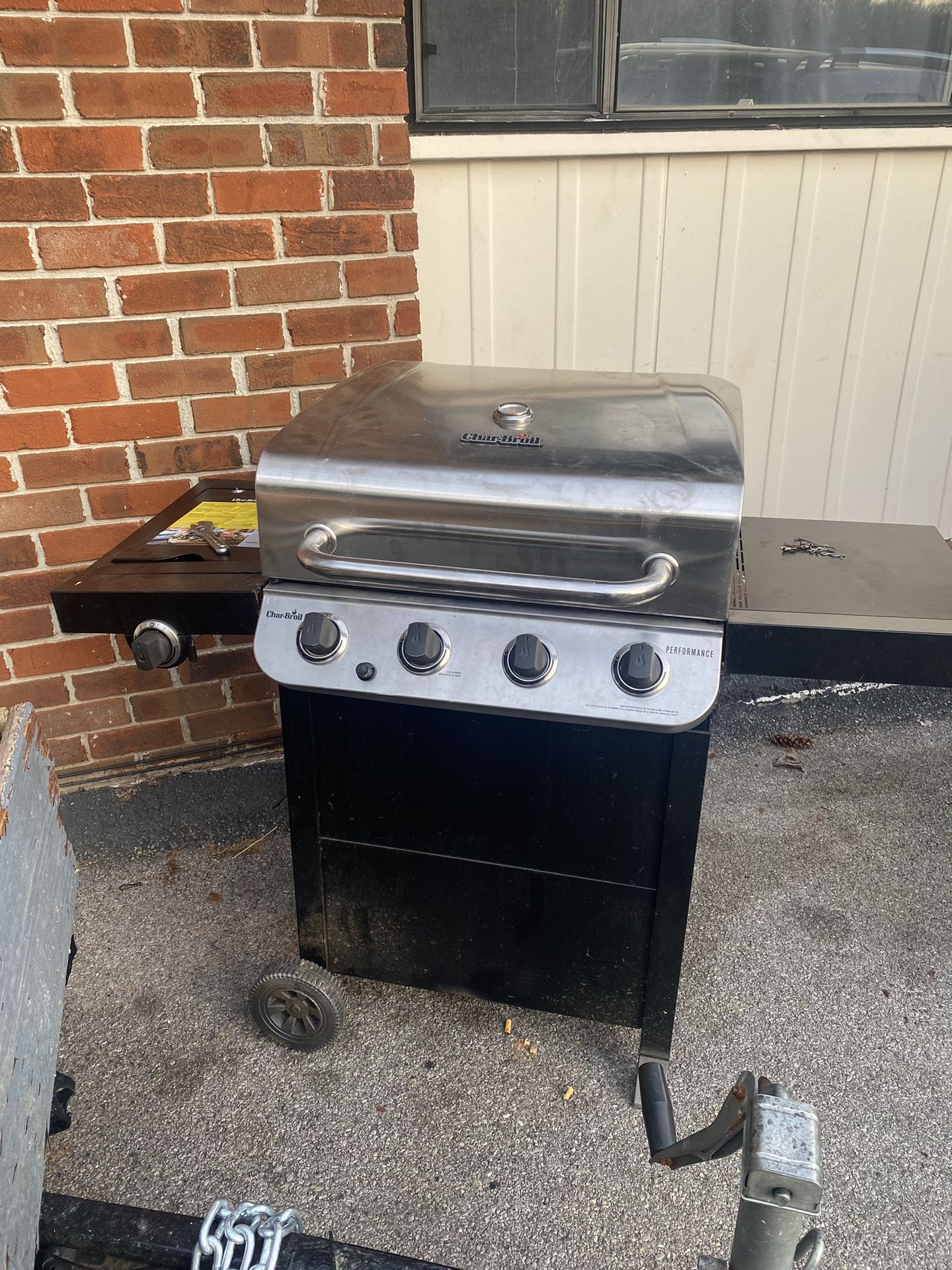 Gas Grille 4 Burner