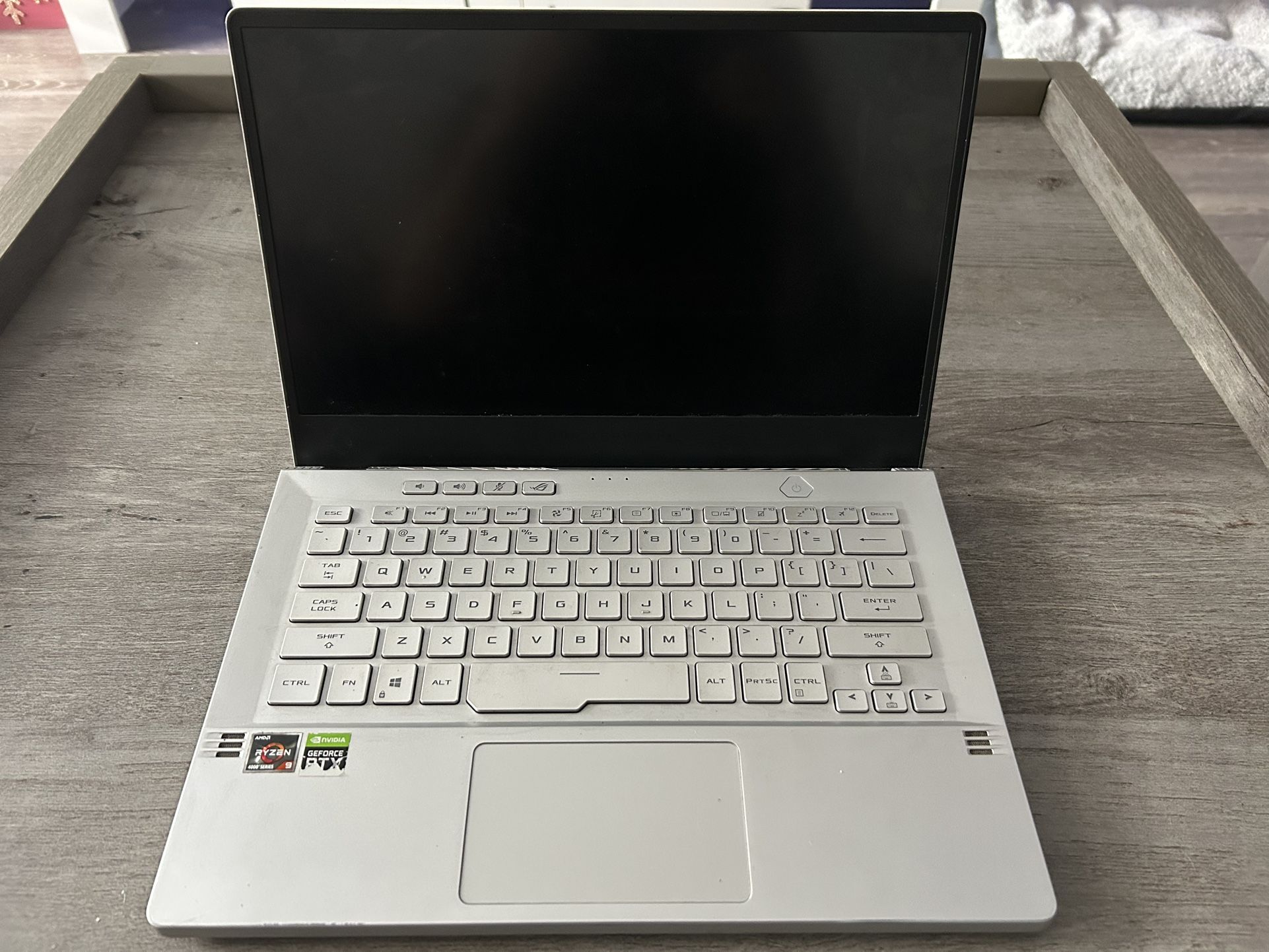 π₯οΈ ASUS ROG Zephyrus G14 β Gaming Beast (Needs Screen)
