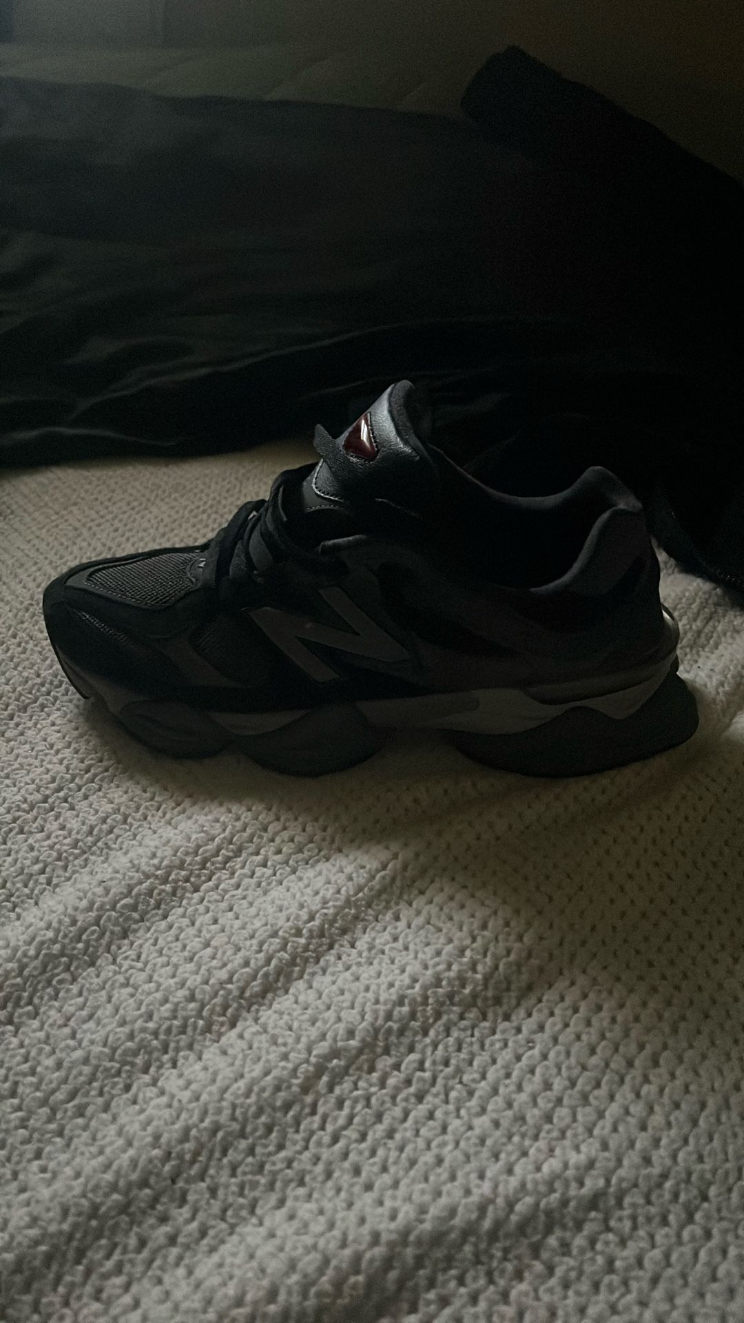 new Balance 9060