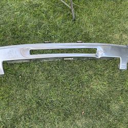 GMC Sierra Bumper 