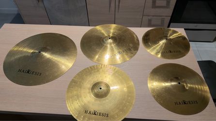 Cymbals set