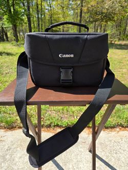 Canon eos t5 camera and accessories