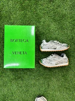 Bottega Veneta Size- 7.5/8 Womens