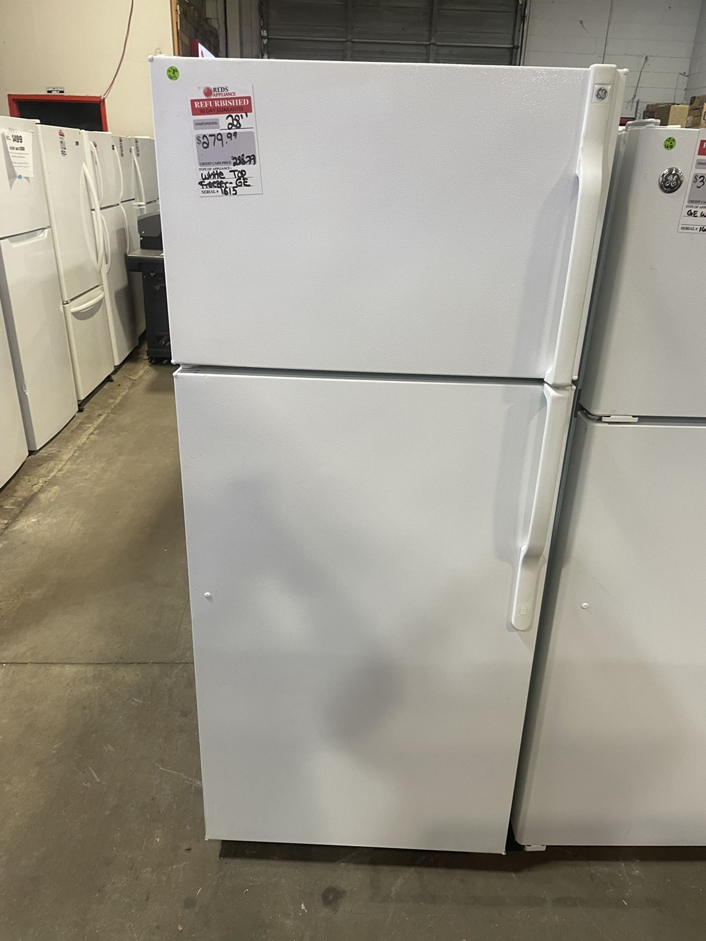 Ge White Refrigerator 28 Inches Wide