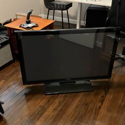 Insignia 40” Flatscreen 