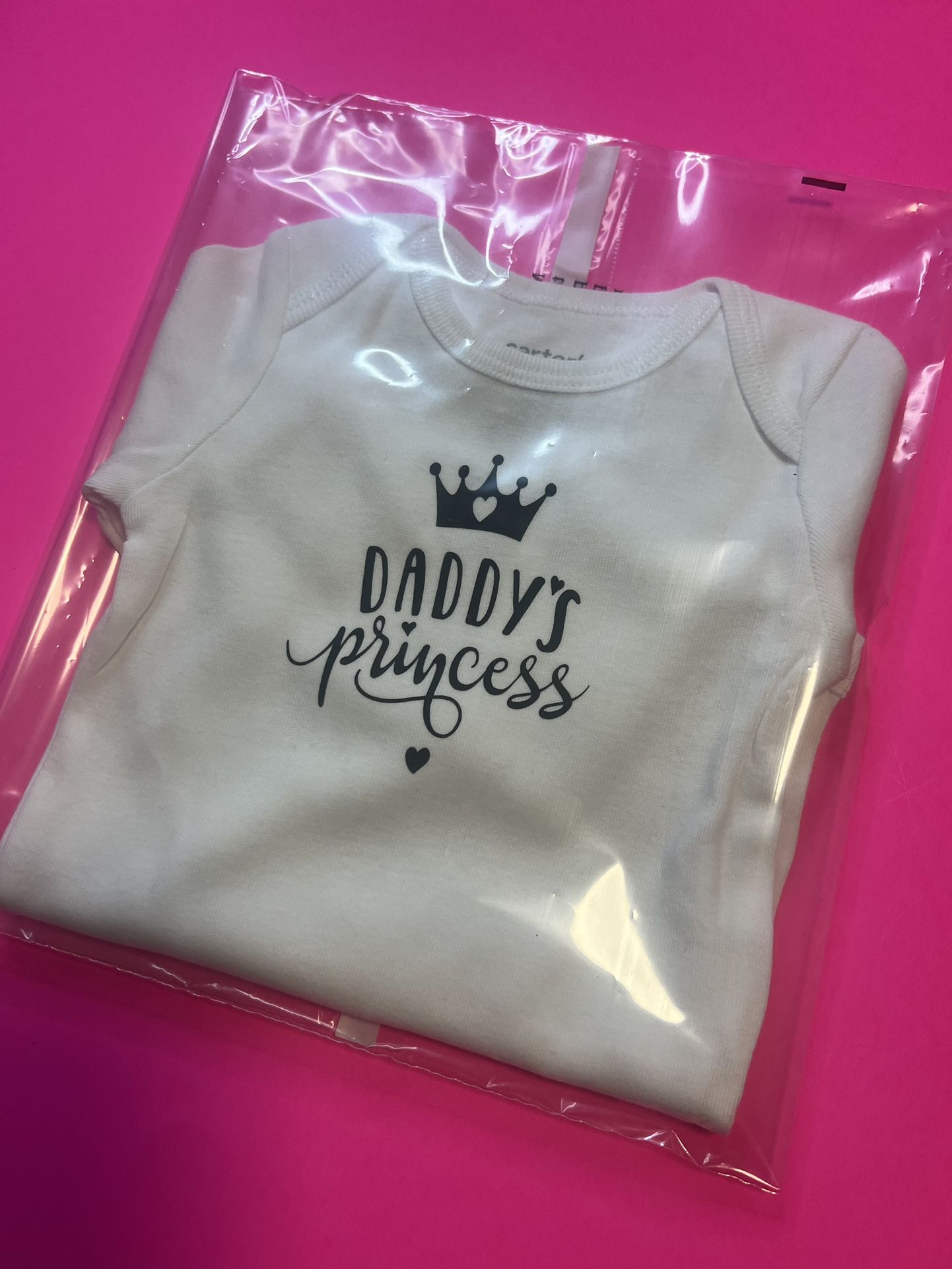 🔥🔥Brand new Daddy’s Princess 6-9 Mos 🔥🔥