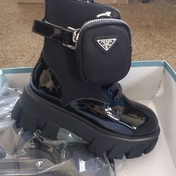 Prada Womens Leather Boots With Pouch