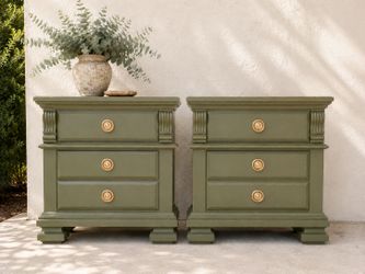 Willow Crest Nightstand Set